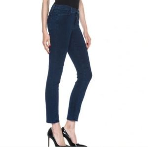 J brand bluebird skinny leg jeans dark wash size 28